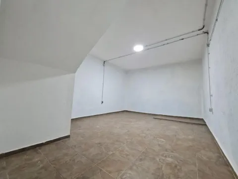Sale, office space, 110m², Tuški Put, Podgorica - image 2