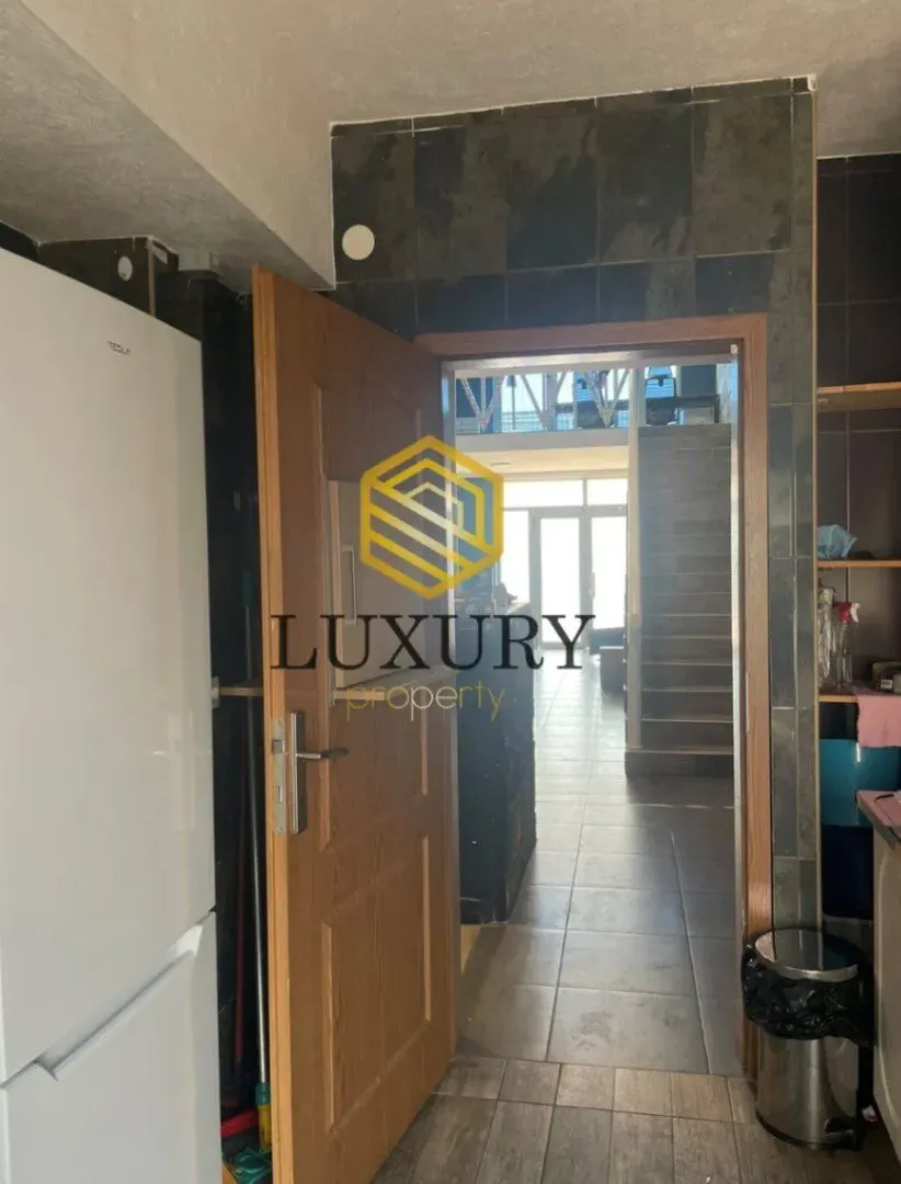 Rent, office space, 180m², Kod Big Fashion-a, Podgorica