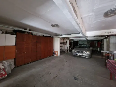 Prodaja, kuća, 1000m², Bečići, Budva - image 13
