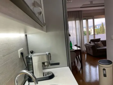 Izdavanje, trosoban stan, 93m², Preko Morače, Podgorica - image 6