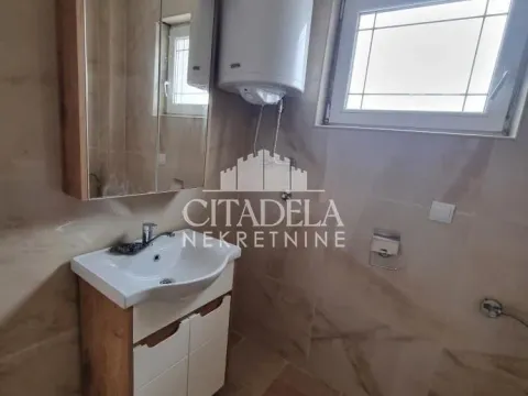 Rent, apartment, 134m², Čukarica, Beograd - image 19