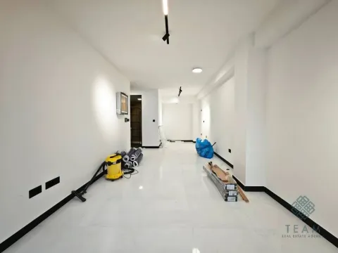 Rent, office space, 42m², Zagorič, Podgorica - image 5