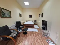 Izdavanje, jednosoban stan, 40m², Centar, Novi Sad
