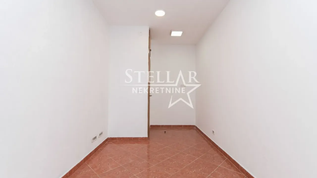 Izdavanje, poslovni prostor, 11m², Pobrežje, Podgorica