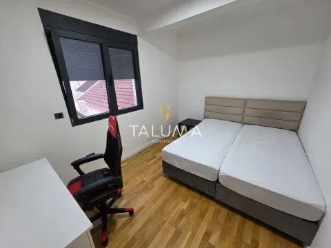 Izdavanje, dvosoban stan, 110m², Dalmatinska ulica, Podgorica - image 7