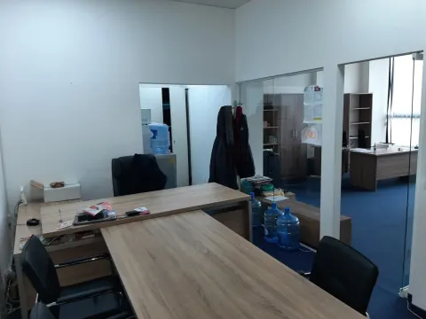 Prodaja, poslovni prostor, 295m², Beograd, Srbija - image 25