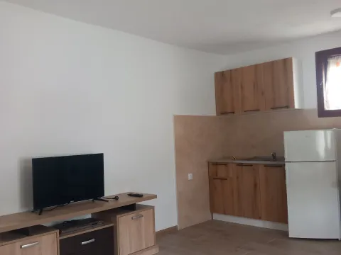 Rent, house, 55m², Bijelo Polje, Podgorica - image 2