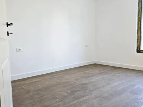 Izdavanje, poslovni prostor, 67m², Preko Morače, Podgorica - image 9