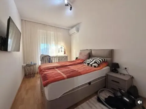 Prodaja, dvosoban stan, 68m², Stari Aerodrom, Podgorica - image 8