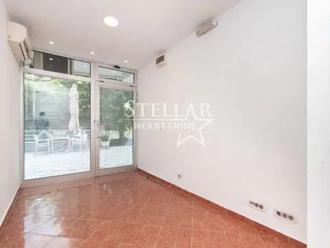 Izdavanje, poslovni prostor, 11m², Pobrežje, Podgorica - image 4