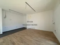 Prodaja, stan, 90m², Zagorič, Podgorica - image 13