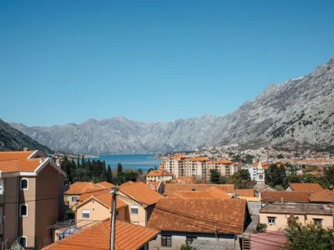 Sale, house, 300m², Kotor, Crna Gora - image 7