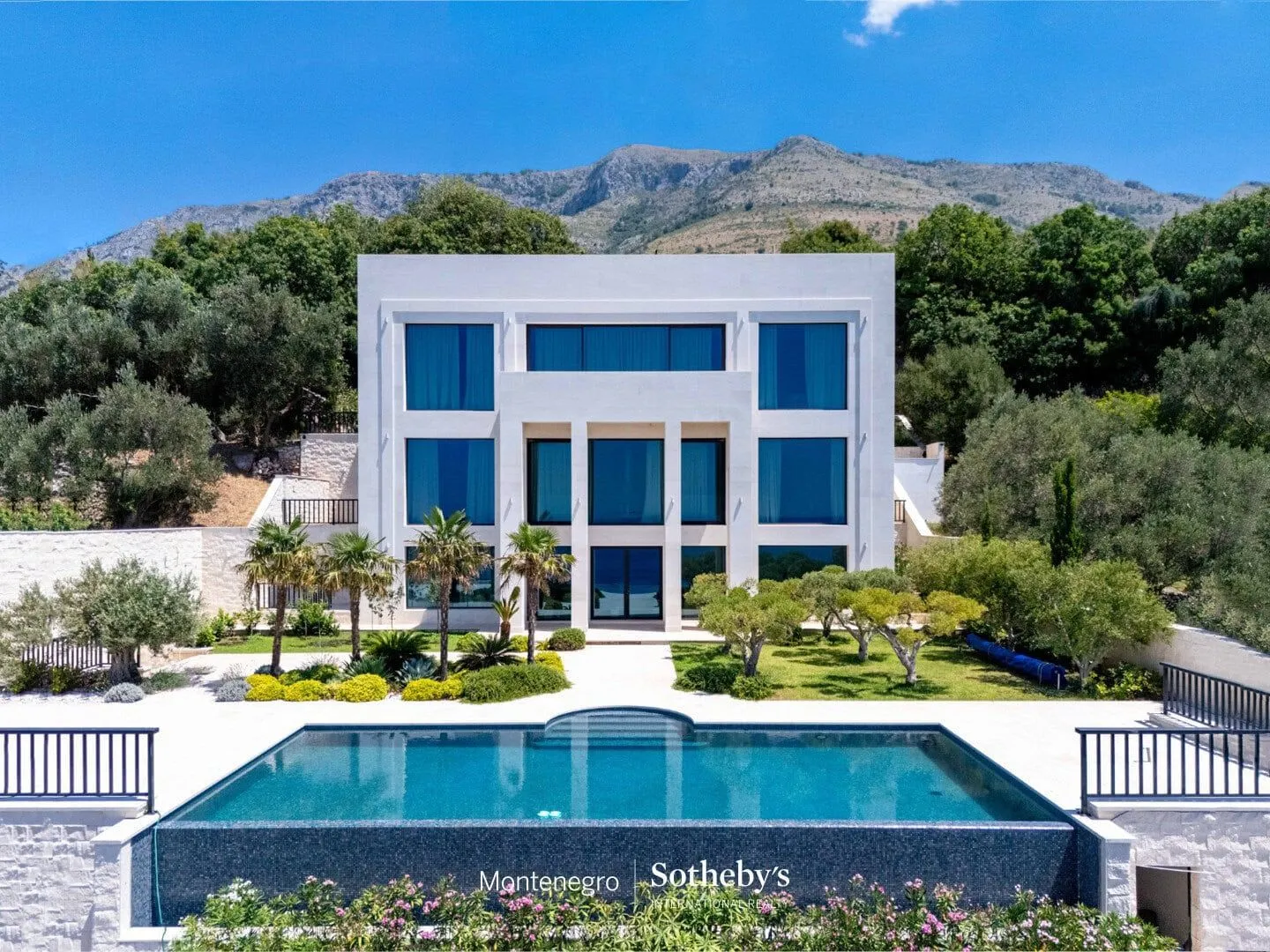 Sale, house, 580m², Skočiđevojka, Budva
