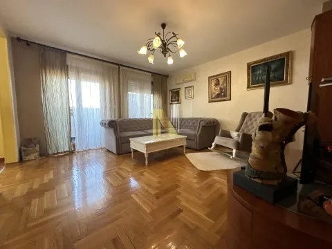 Sale, three bedroom apartment, 97m², Centar, Novi Sad
