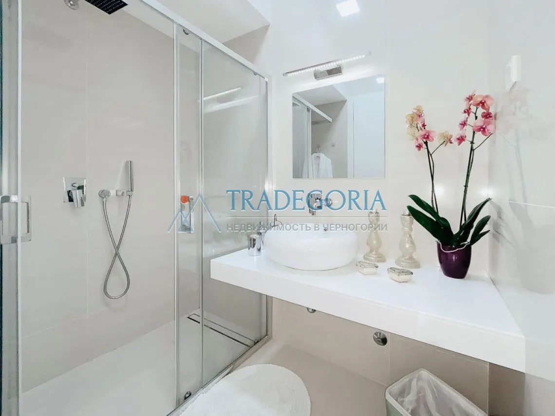 Prodaja, dvosoban stan, 58m², Bečići, Budva
