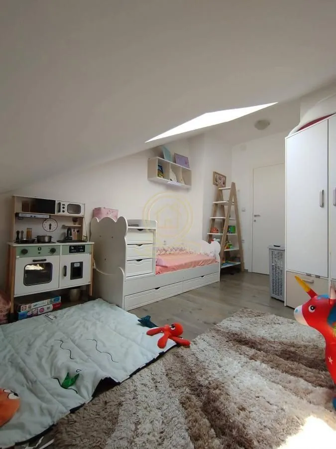 Prodaja, trosoban stan, 78m², Pantelej, Niš