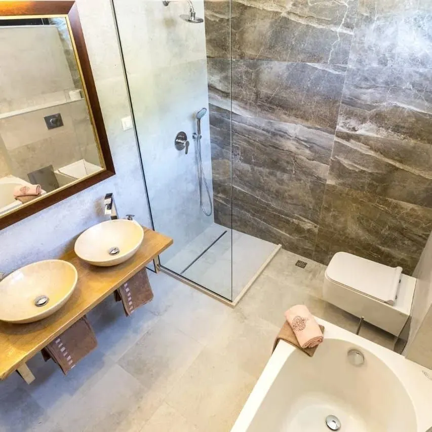 Prodaja, kuća, 490m², Đenovići, Herceg Novi