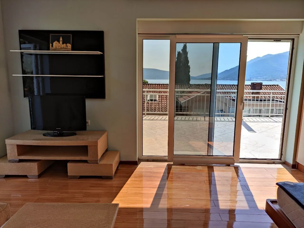 Daily-rent, studio apartment, 33m², Donja Lastva, Tivat