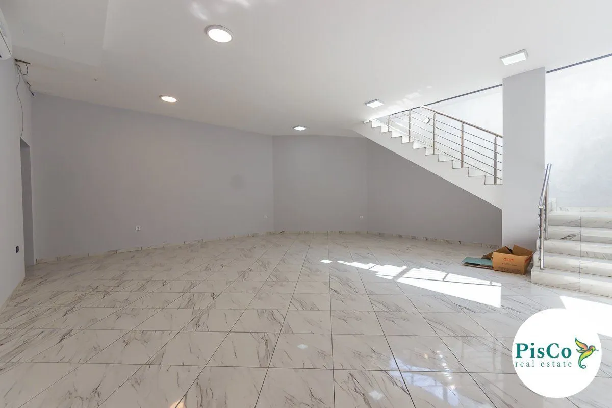 Rent, office space, 114m², Nova Dalmatinska, Podgorica