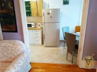 Izdavanje, trosoban stan, 68m², Novi Beograd Blok 21, Novi Beograd Sve Podlokacije - image 12