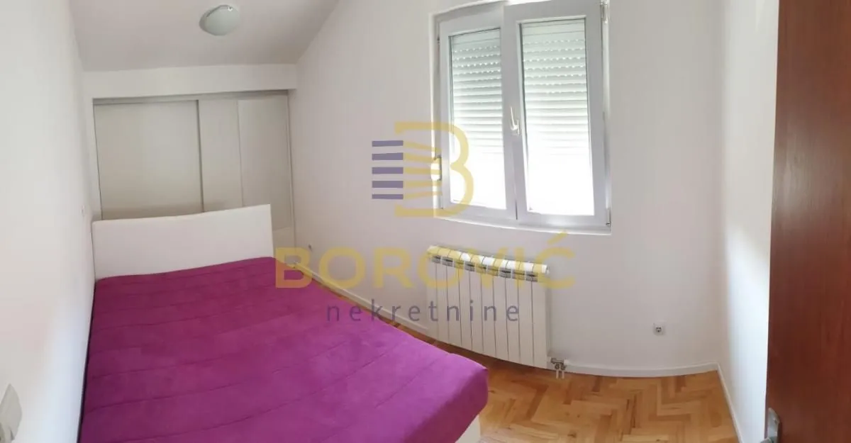 Sale, two bedroom apartment, 40m², Uciteljsko Naselje, Zvezdara Sve Podlokacije