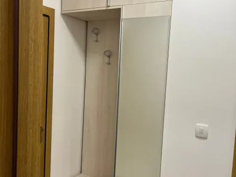 Izdavanje, jednosoban stan, 48m², New City, Podgorica - image 7