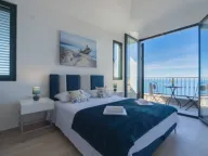 Izdavanje, četvorosoban stan, 310m², Budva, Crna Gora - image 5