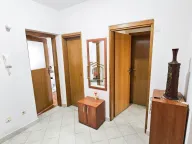 Rent, two bedroom apartment, 71m², Stari Aerodrom, Podgorica - image 7
