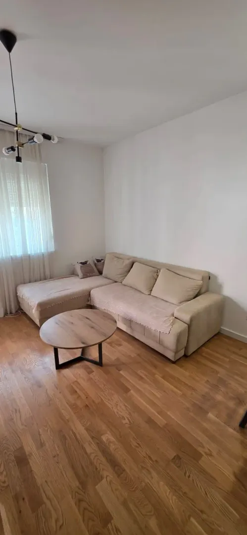 Izdavanje, jednosoban stan, 48m², Zabjelo, Podgorica