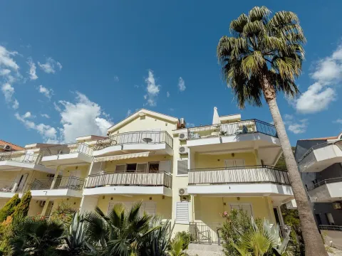 Prodaja, trosoban stan, 172m², Đenovići, Herceg Novi - image 16