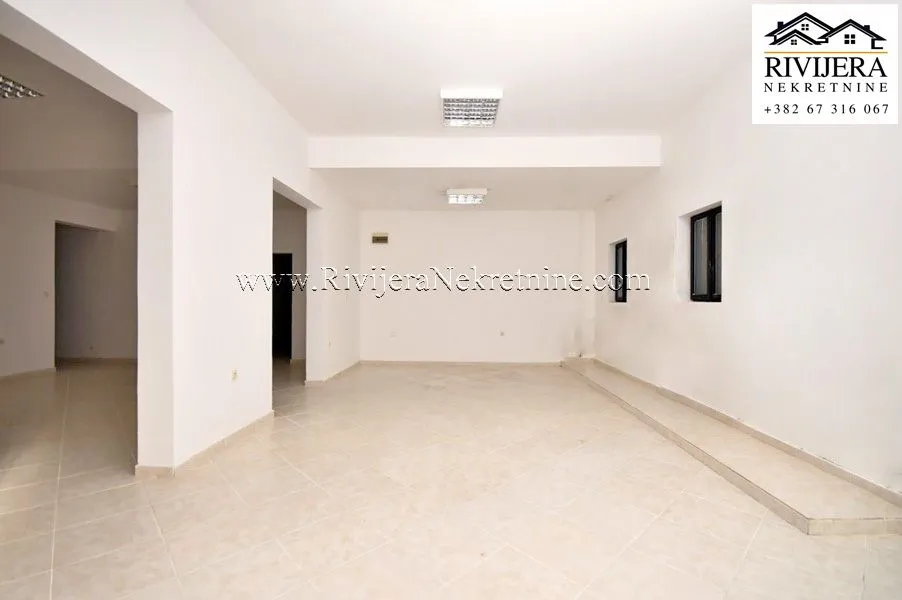 Prodaja, stan, 130m², Centar, Herceg Novi