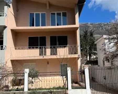 Prodaja, kuća, 130m², Bar, Crna Gora