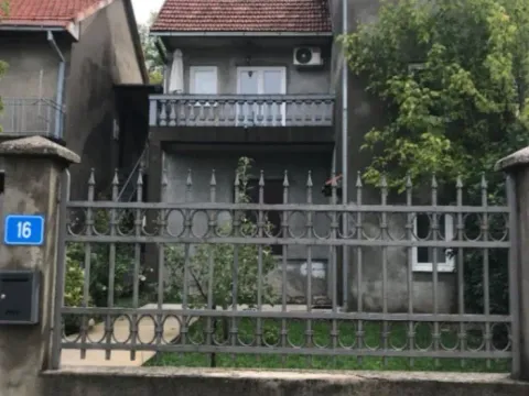 Prodaja, kuća, 486m², Centar, Cetinje - image 3