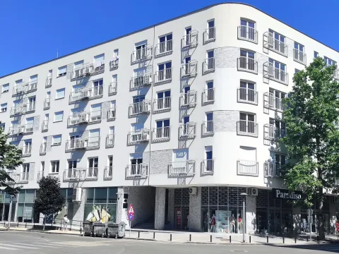 Rent, office space, 18m², Centar, Nikšić - image 1