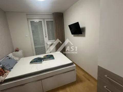 Rent, two bedroom apartment, 50m², Grbavica, Novi Sad Sve Podlokacije - image 3