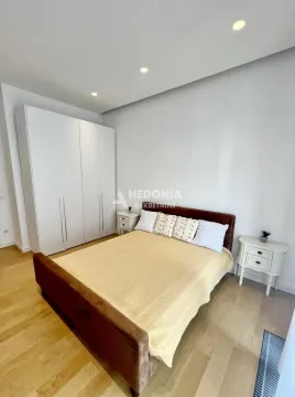 Izdavanje, trosoban stan, 205m², Novi Beograd Blok 65, Novi Beograd Sve Podlokacije - image 10
