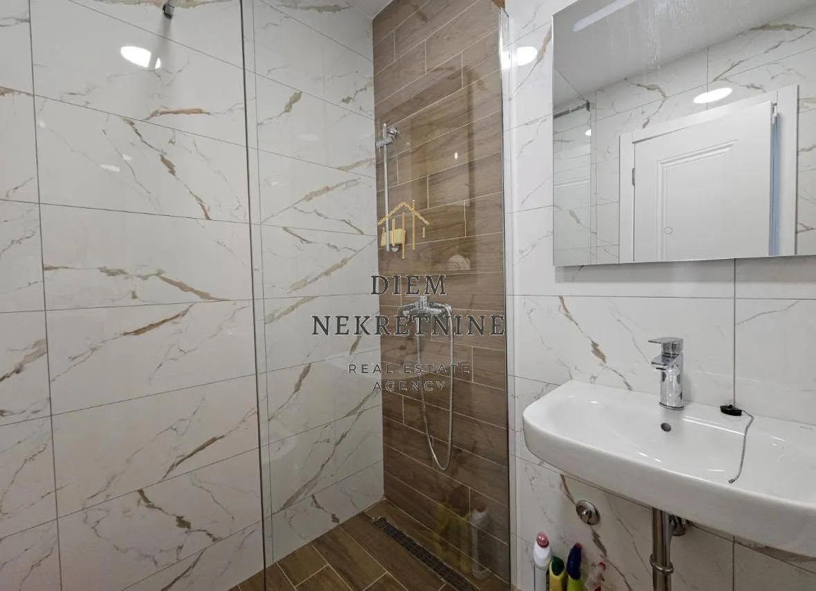 Izdavanje, jednosoban stan, 43m², Ilino, Bar
