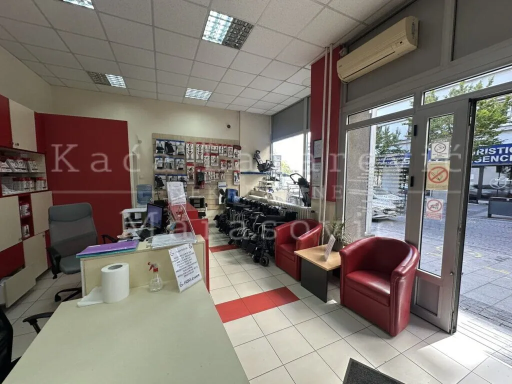 Rent, office space, 125m², Savski Venac, Beograd