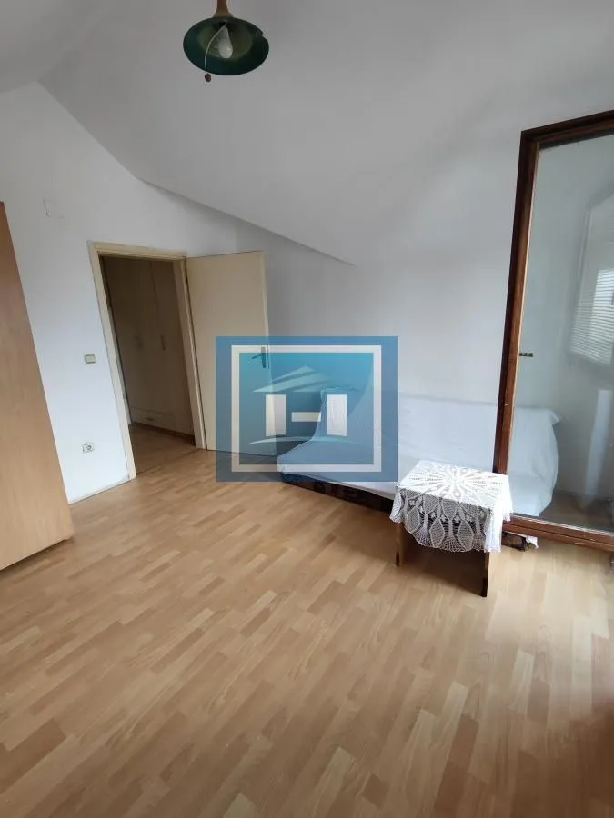 Izdavanje, jednosoban stan, 40m², Tabane, Jagodina