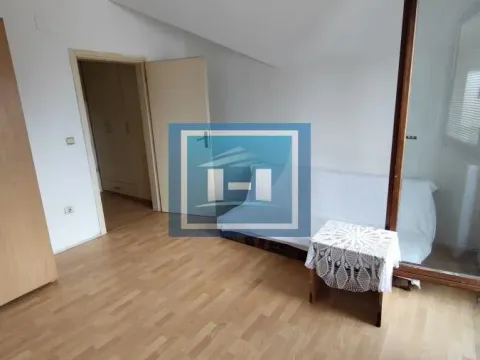 Izdavanje, jednosoban stan, 40m², Tabane, Jagodina