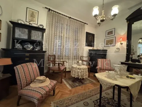 Prodaja, trosoban stan, 74m², Neimar, Vračar Sve Podlokacije