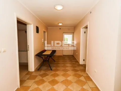 Prodaja, kuća, 544m², Višnjička Banja, Palilula Sve Podlokacije - image 7