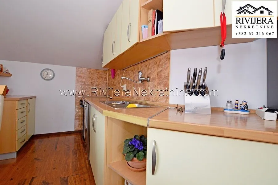Prodaja, dvosoban stan, 100m², Igalo, Herceg Novi