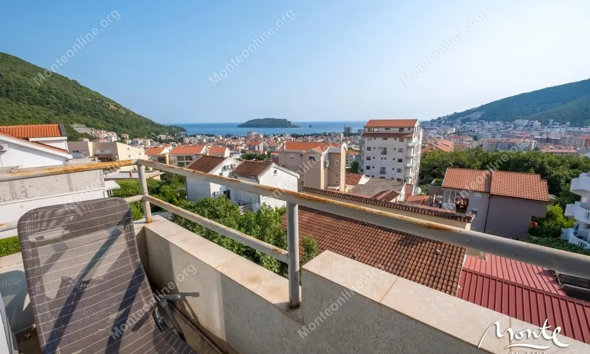 Sale, two bedroom apartment, 76m², Lazi, Budva