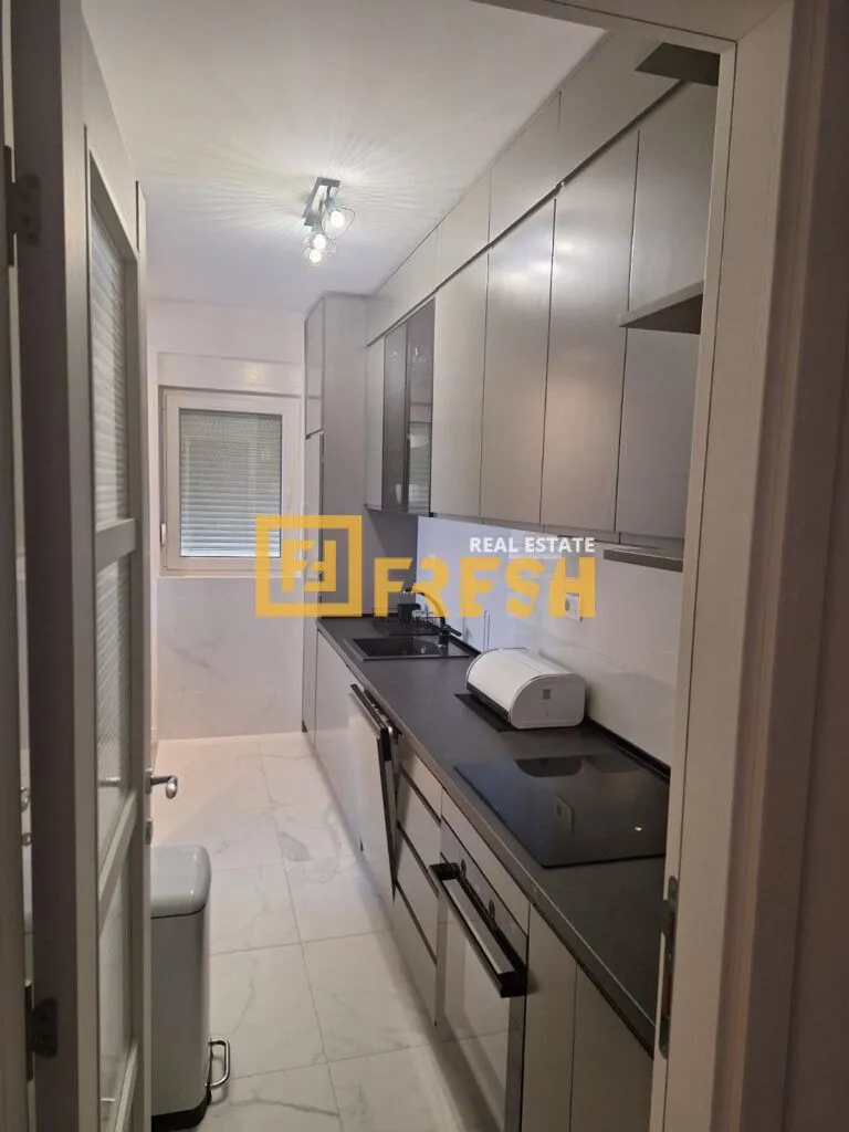 Rent, three bedroom apartment, 94m², City Kvart, Podgorica