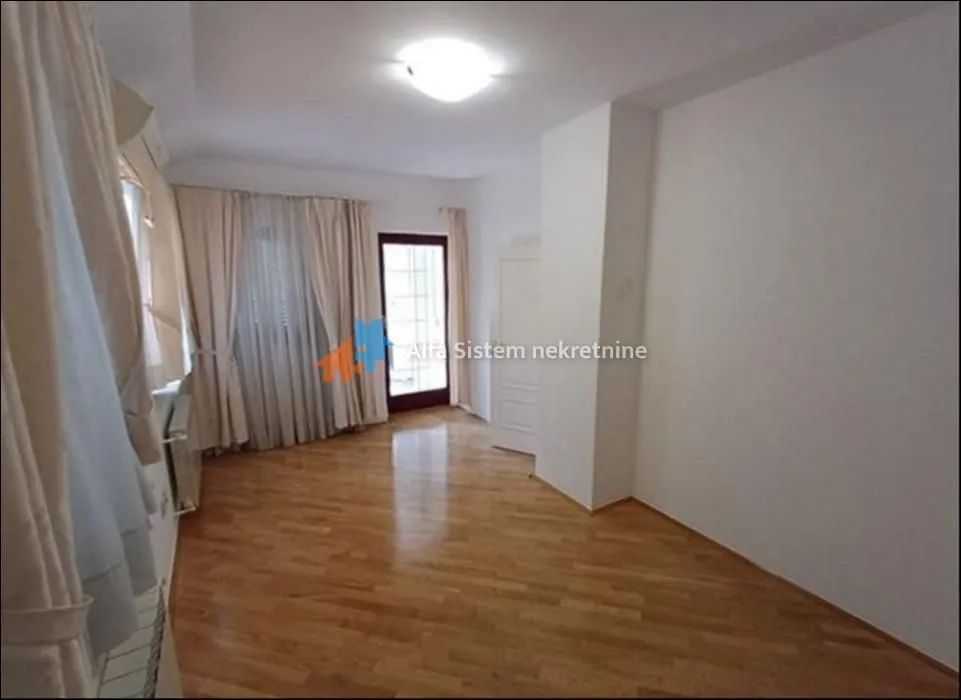 Rent, house, 300m², Voždovac Sve Podlokacije, Beograd