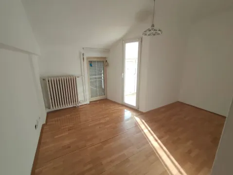 Prodaja, trosoban stan, 93m², Centar, Loznica - image 10