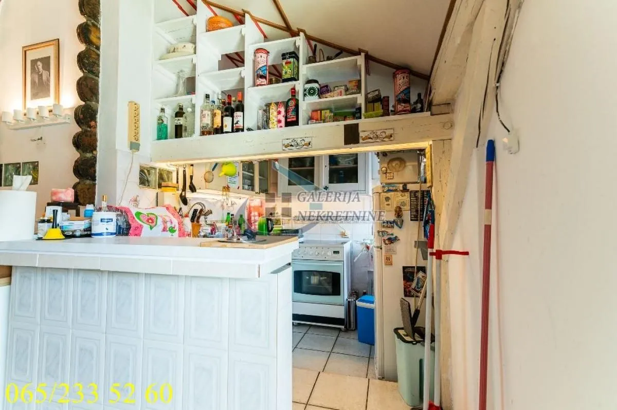 Sale, three bedroom apartment, 110m², Stari Grad, Beograd