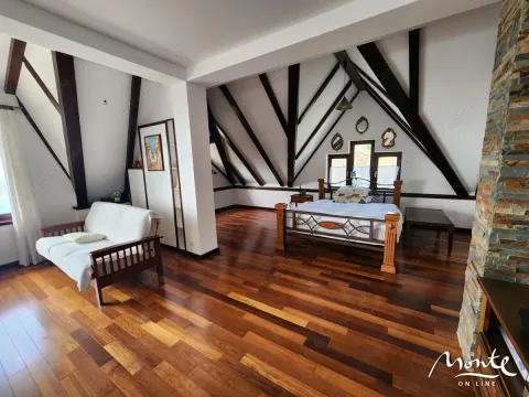 Sale, house, 393m², Budva, Crna Gora - image 11