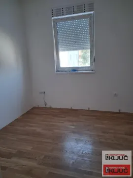 Prodaja, četvorosoban stan, 76m², Adice, Novi Sad Sve Podlokacije - image 4
